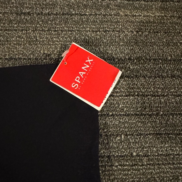 NWT Spanx Leggings - Picture 3 of 3